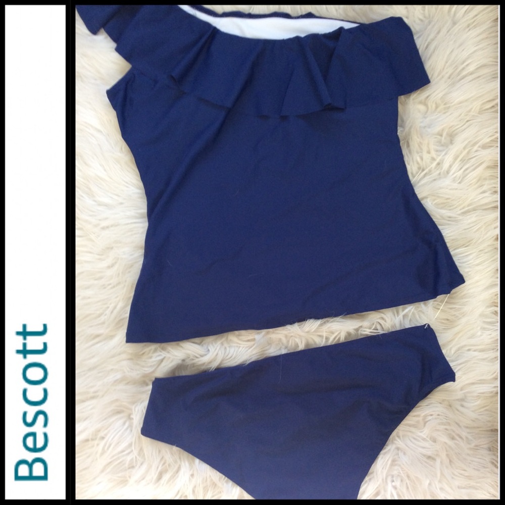NWOT One Shoulder Ruffle Tankini Set - Picture 7 of 11